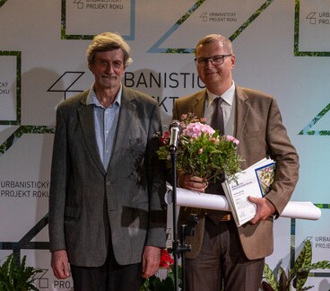 Smíchov City wins prestigious award from the Association for Urbanism and Development Planning